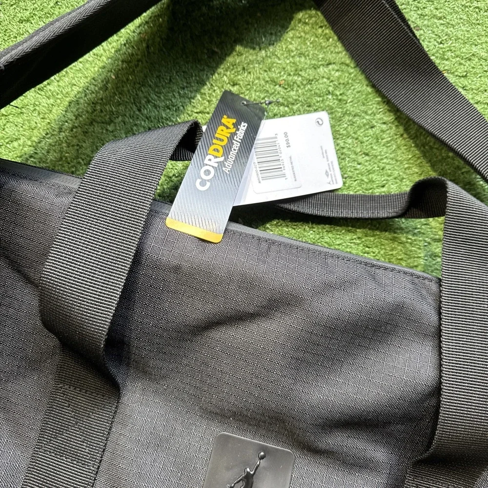 New NIKE JORDAN Cordura Franchise Logo Duffel Bag Dark Smoke Grey MA0900-G9Q NWT